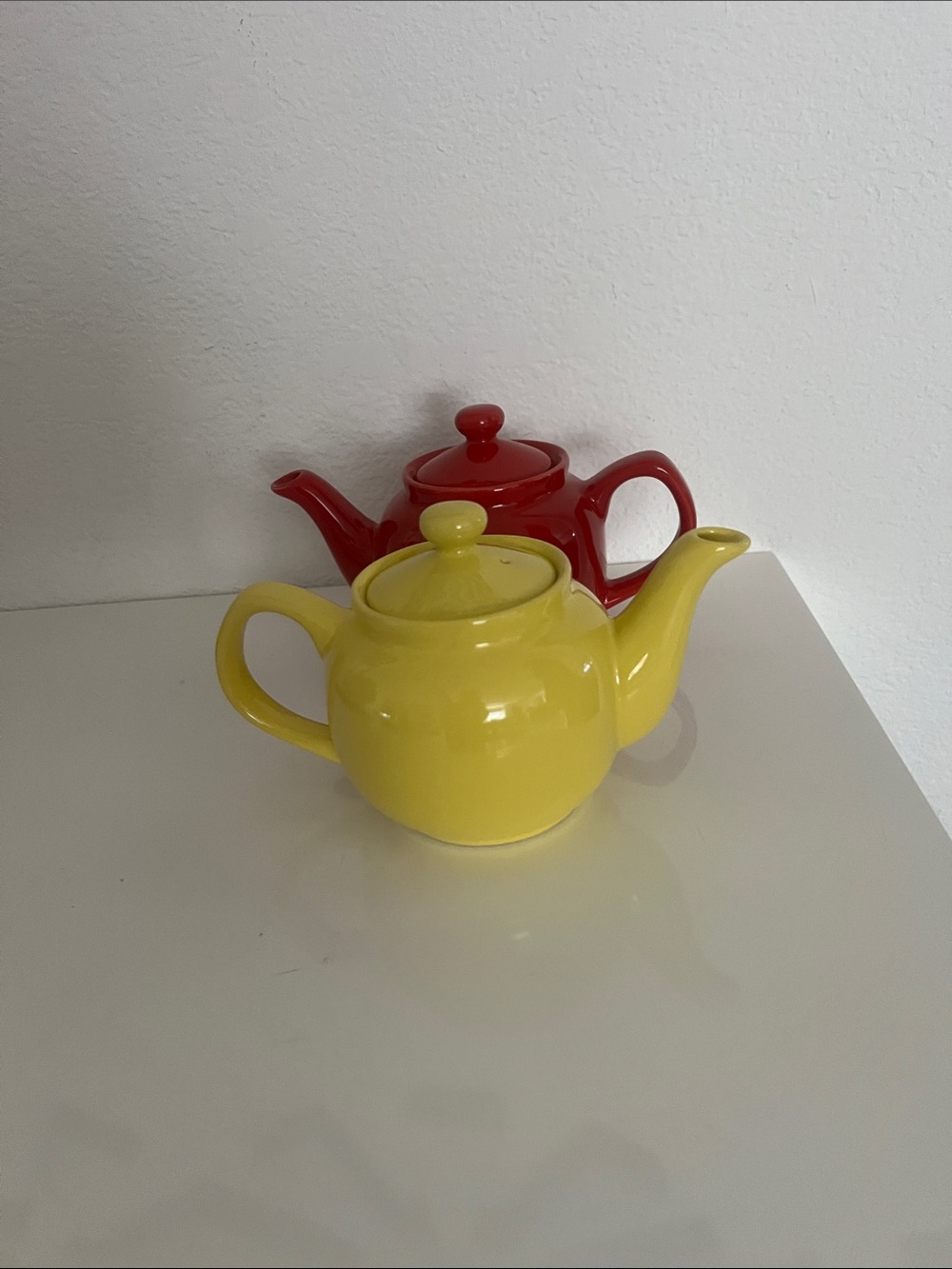 (old Amsterdam)2-Ceramic Teapot Set - Pink and Black, microwave& dishwasher safe - Picture 2 of 13